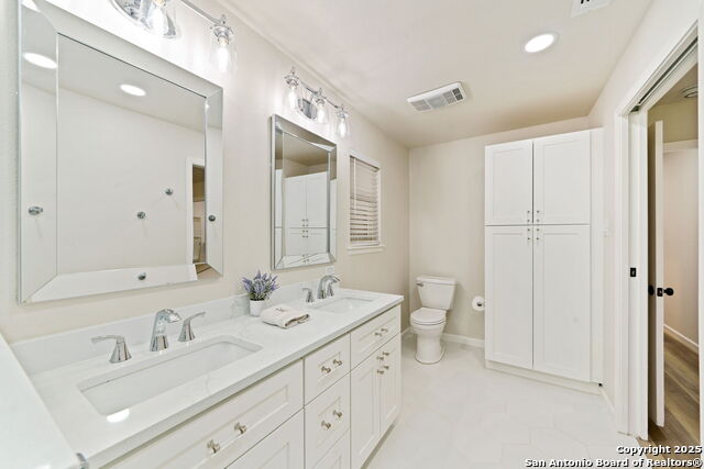 Listing photo id 18 for 430 Yosemite Drive