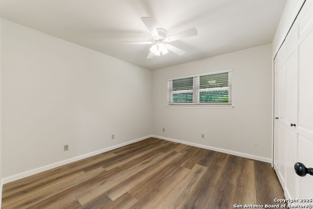 Listing photo id 20 for 430 Yosemite Drive