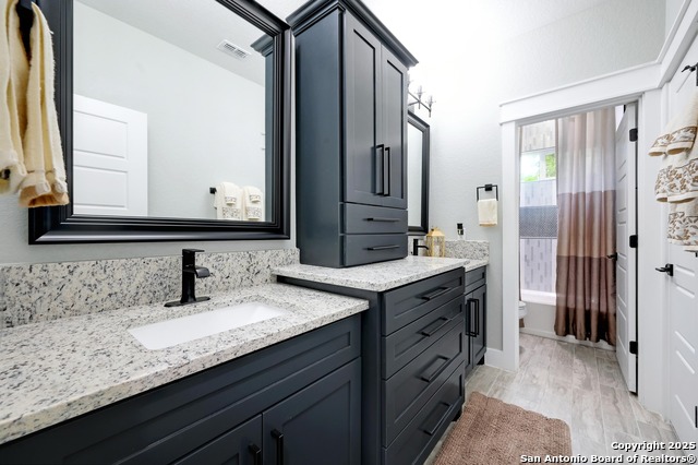 Image 33 of 61 For 149 Chisum Trail Dr
