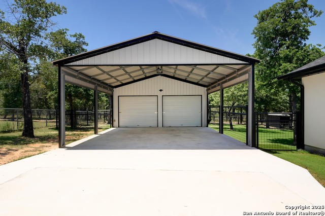 Image 47 of 61 For 149 Chisum Trail Dr