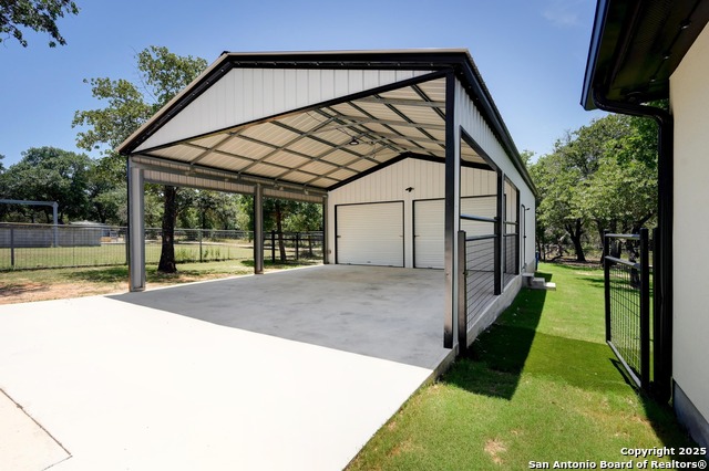 Image 48 of 61 For 149 Chisum Trail Dr