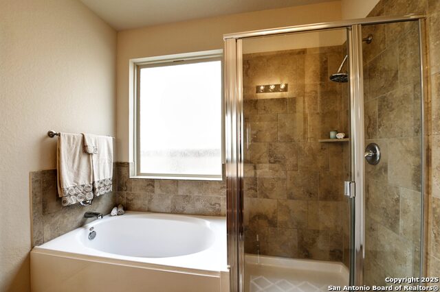 Image 22 of 40 For 14402 Palomino Place