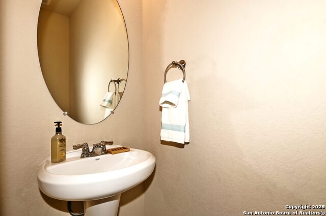 Image 8 of 40 For 14402 Palomino Place