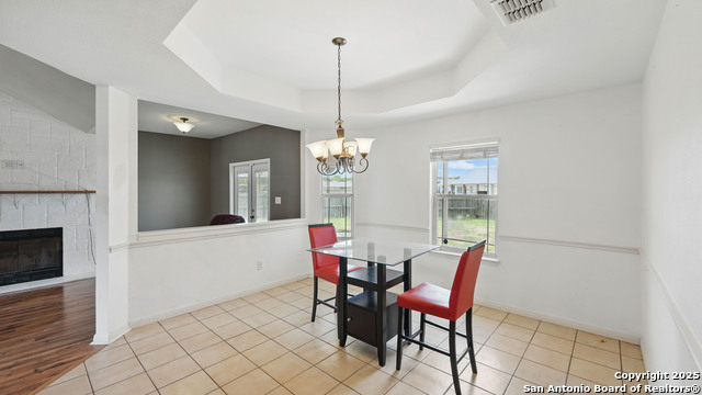 Listing photo id 12 for 1070 Northpark