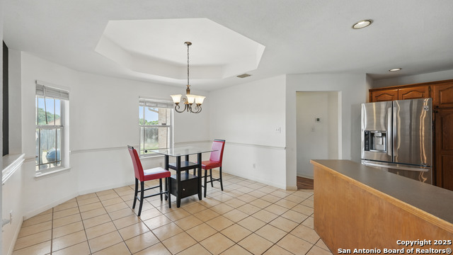 Listing photo id 13 for 1070 Northpark