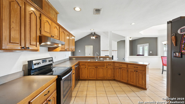 Listing photo id 18 for 1070 Northpark