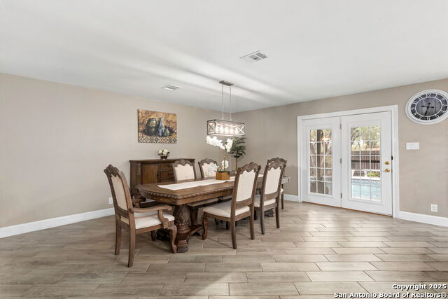 Image 10 of 34 For 9502 Campton Farms