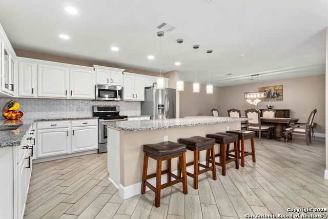 Image 16 of 34 For 9502 Campton Farms