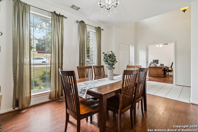 Image 11 of 35 For 21211 La Ladera