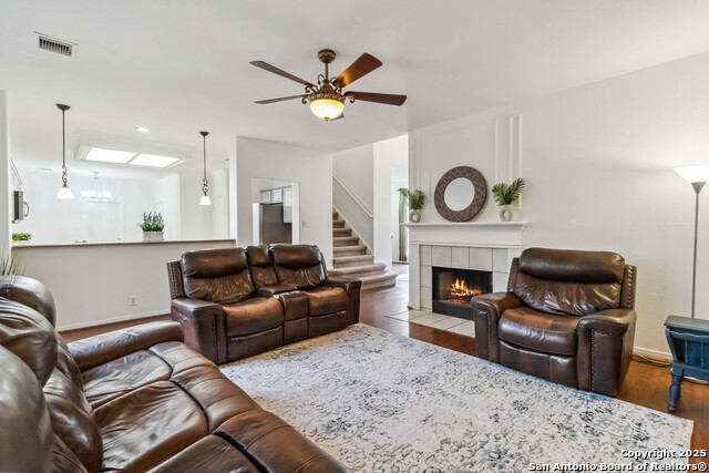 Image 13 of 35 For 21211 La Ladera