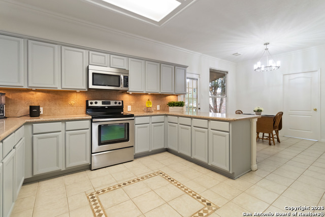 Image 15 of 35 For 21211 La Ladera