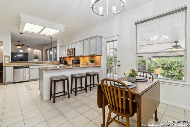 Image 18 of 35 For 21211 La Ladera