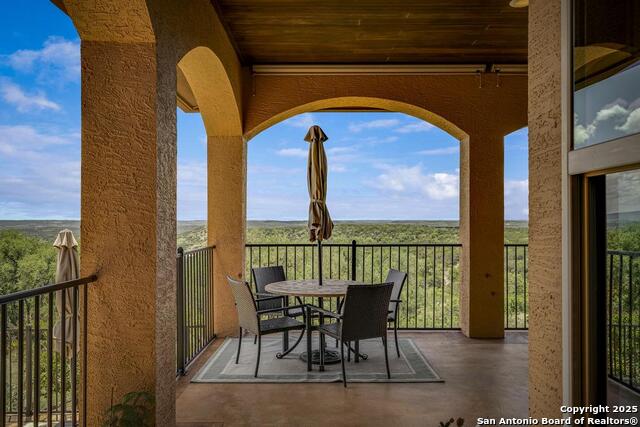 Listing photo id 31 for 286 Settlers