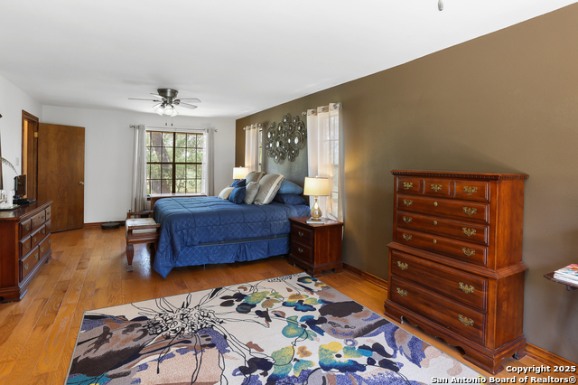 Image 19 of 40 For 2251 Bunker St