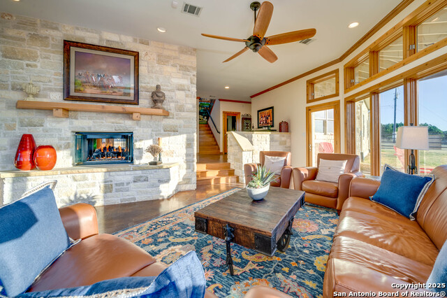 Listing photo id 10 for 24005 Pedernales Canyon Trl
