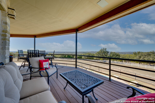 Listing photo id 23 for 24005 Pedernales Canyon Trl