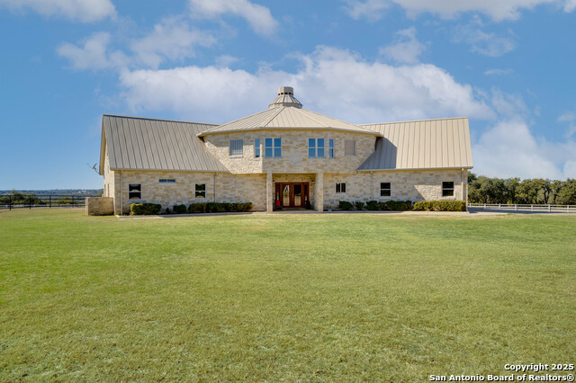 Listing photo id 1 for 24005 Pedernales Canyon Trl