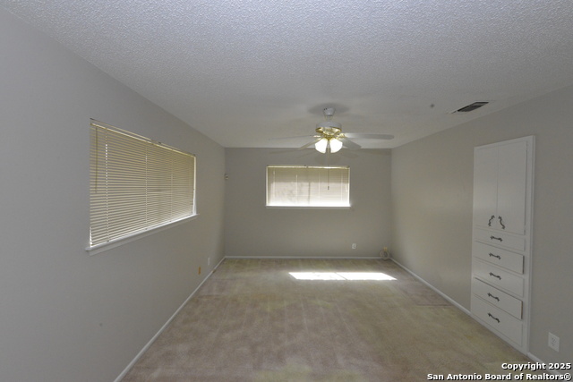 Image 18 of 29 For 706 Richfield