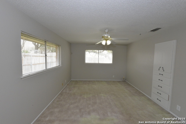 Image 20 of 29 For 706 Richfield