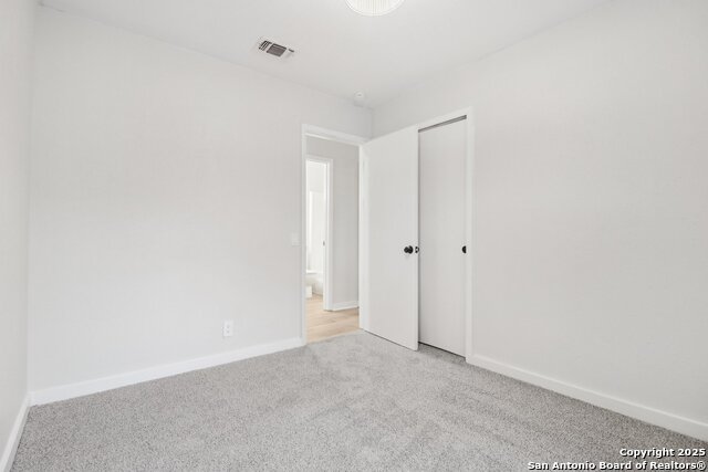 Image 13 of 16 For 7143 Laurel Valley Dr