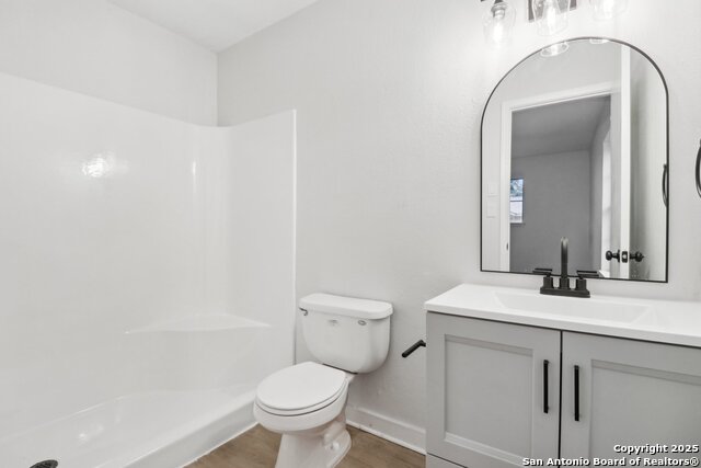Image 16 of 16 For 7143 Laurel Valley Dr