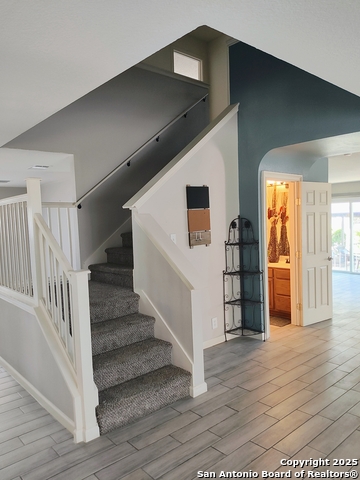 Listing photo id 11 for 2218 Newoak