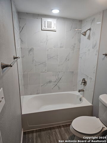Image 13 of 20 For 110 Heather Ave