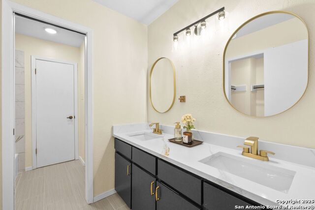 Listing photo id 20 for 6123 Farragut