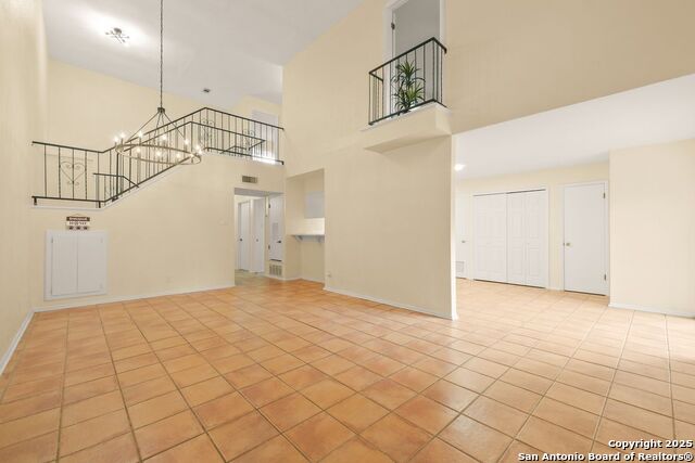 Listing photo id 7 for 6123 Farragut