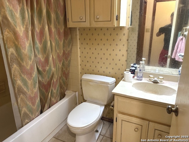Image 17 of 29 For 15511 Elm Park