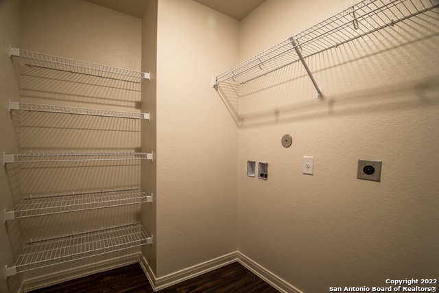 Image 34 of 35 For 3882 Trail De Paris