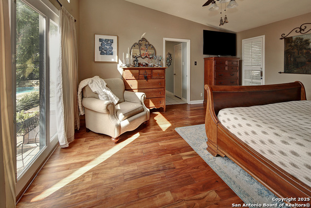 Listing photo id 9 for 2623 Crow Valley