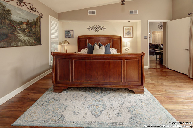Listing photo id 10 for 2623 Crow Valley