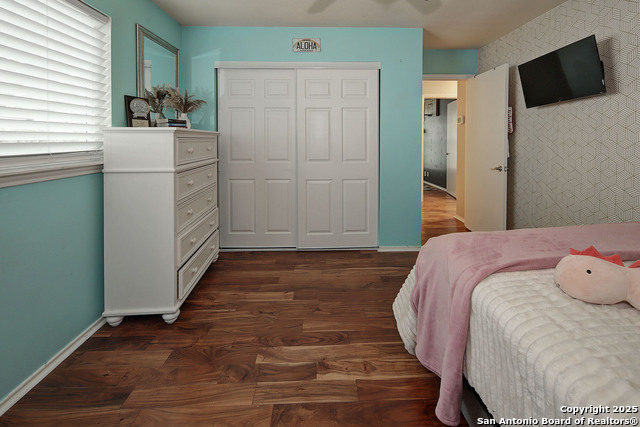 Listing photo id 15 for 2623 Crow Valley