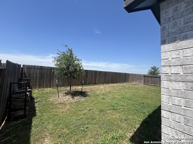 Image 5 of 5 For 1920 Creekview