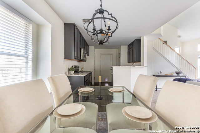 Image 11 of 36 For 4012 Desert Circle