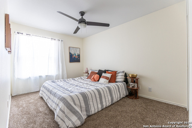 Image 33 of 36 For 4012 Desert Circle