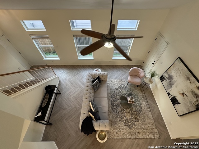 Image 9 of 36 For 4012 Desert Circle