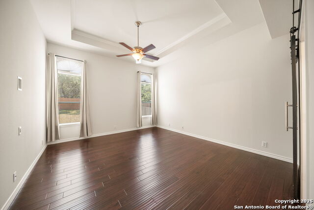 Image 12 of 28 For 17026 Darien Wing