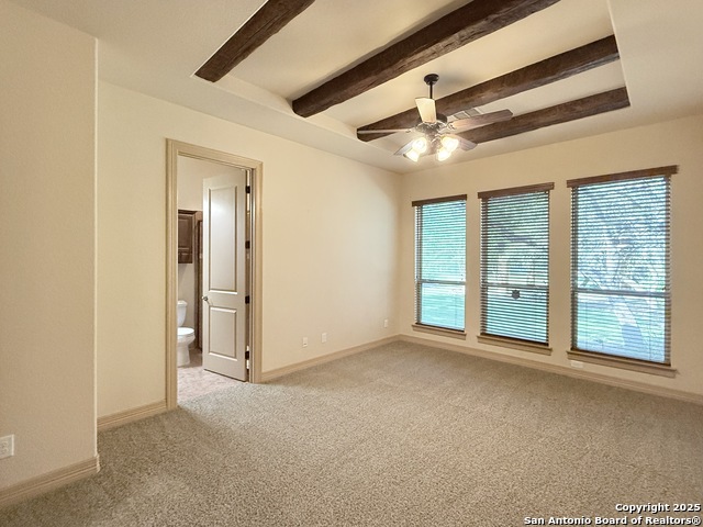 Listing photo id 15 for 4419 Tapia  