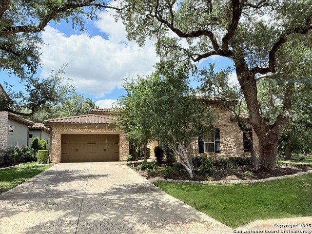 Listing photo id 0 for 4419 Tapia  