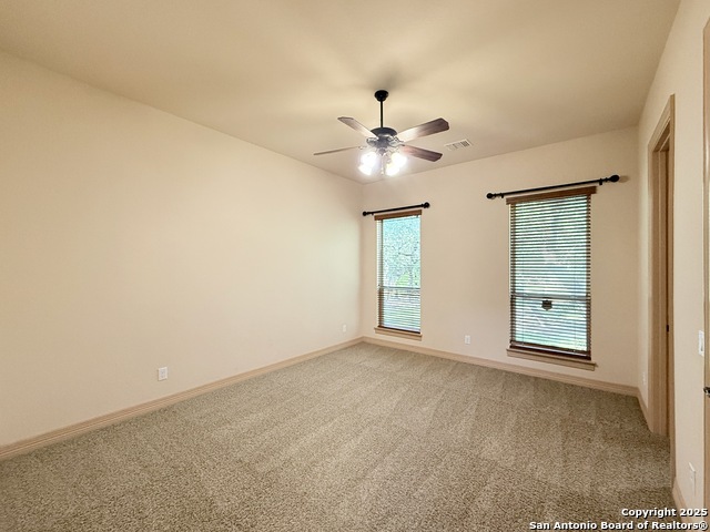 Listing photo id 20 for 4419 Tapia  
