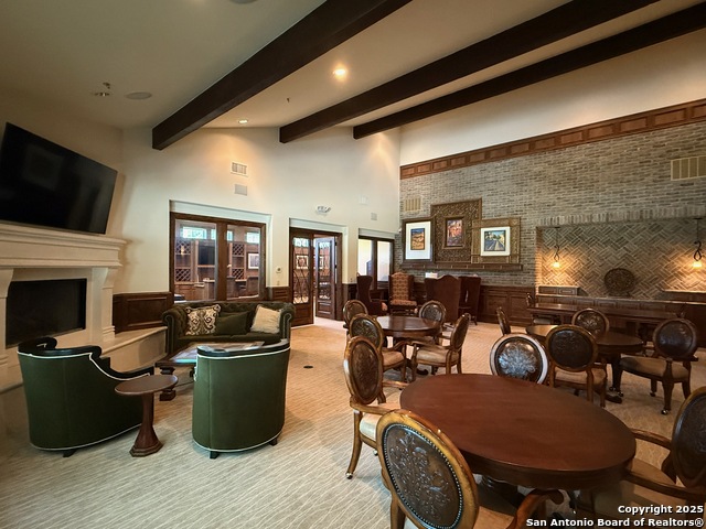 Listing photo id 31 for 4419 Tapia  