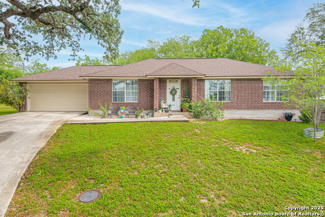 Details for 926 Zwicke  , Seguin, TX 78155