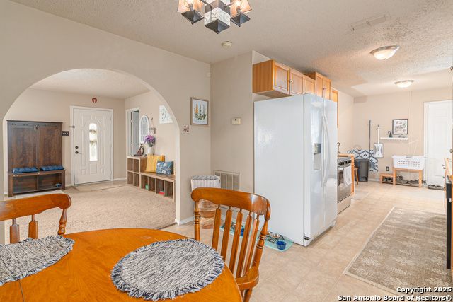 Image 11 of 23 For 926 Zwicke  