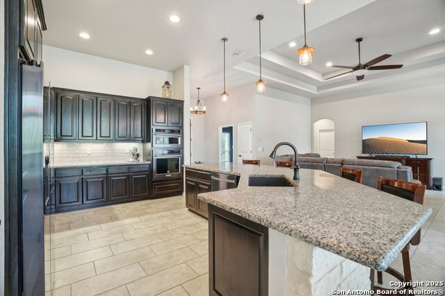 Listing photo id 25 for 346 Broken Arrow