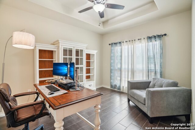 Listing photo id 31 for 346 Broken Arrow