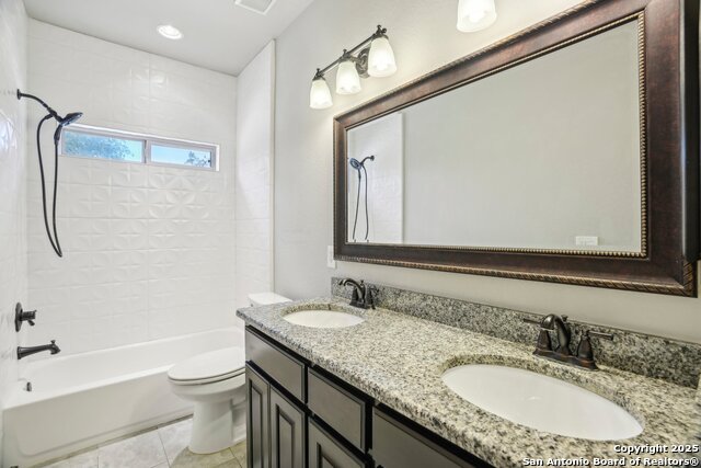 Listing photo id 38 for 346 Broken Arrow