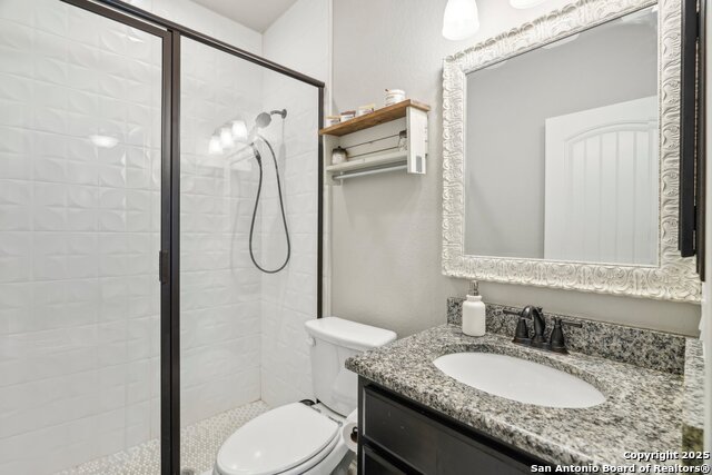 Listing photo id 43 for 346 Broken Arrow