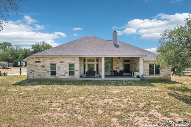 Listing photo id 3 for 346 Broken Arrow